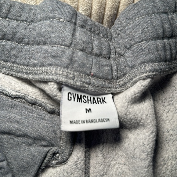 MENS GYMSHARK SWEATPANTS - Picture 3 of 3